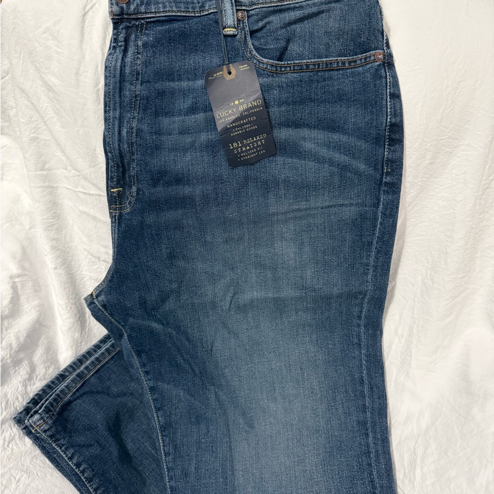 Lucky Brand Men's Dark Blue Relaxed Jeans New 181